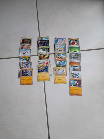 Lot cartes pokemon