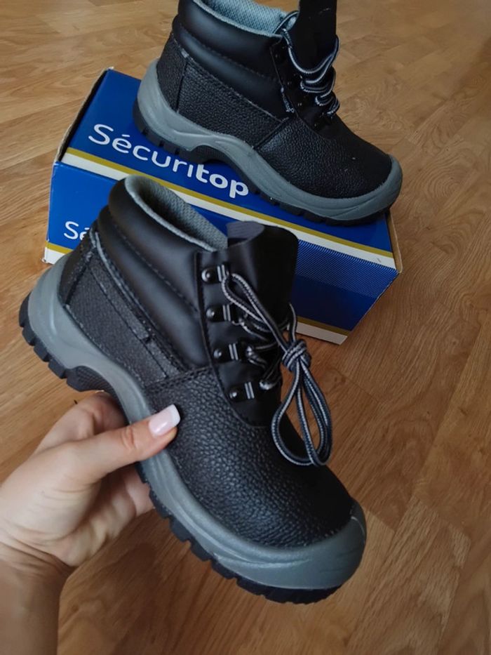 Chaussure de sécurité neuf mixte 38 - photo numéro 6