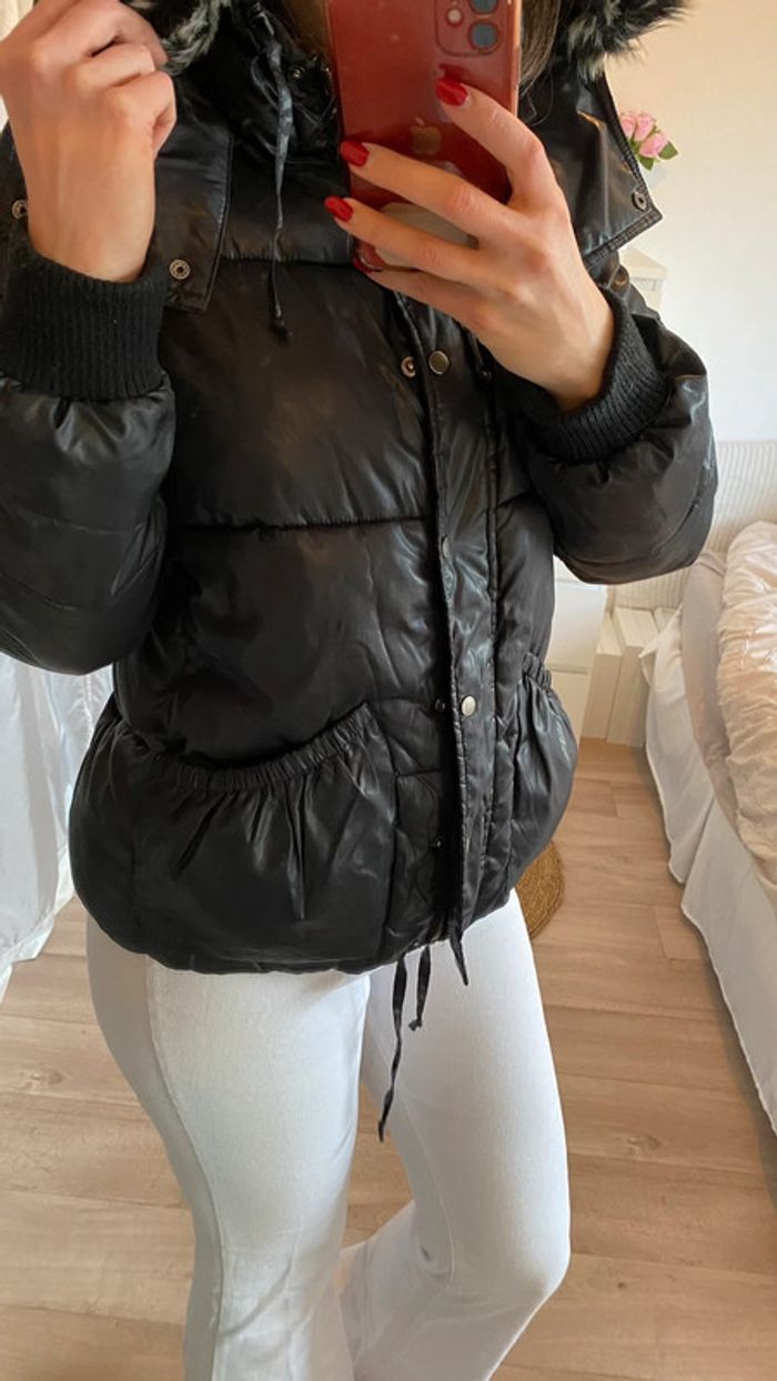 Doudoune matelassé noir à capuche - photo numéro 3