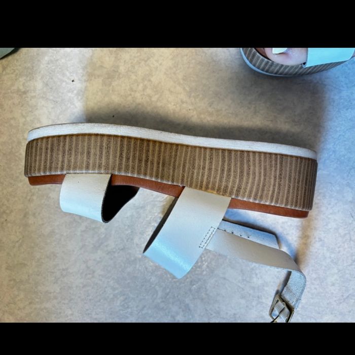 Nus pieds Jonak - photo numéro 3