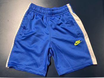 Short Nike bleu