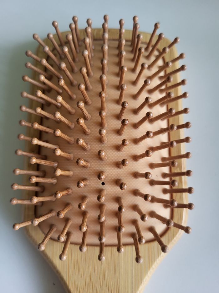 Brosse à cheveux - photo numéro 2