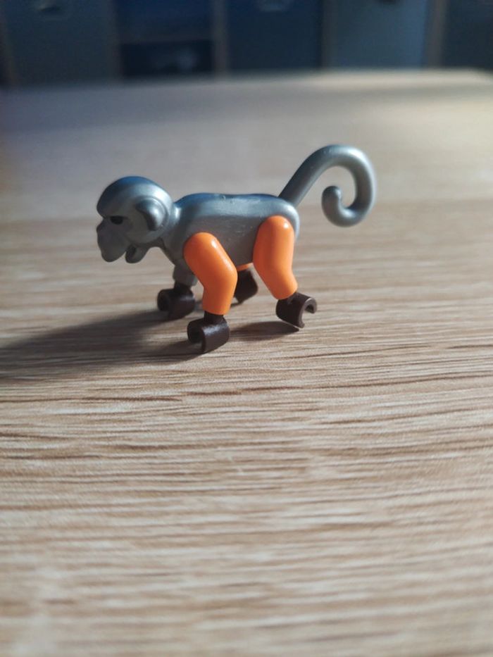 Lego minifig Monkey ninjago - photo numéro 3