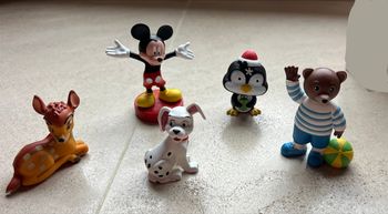Lot tonies