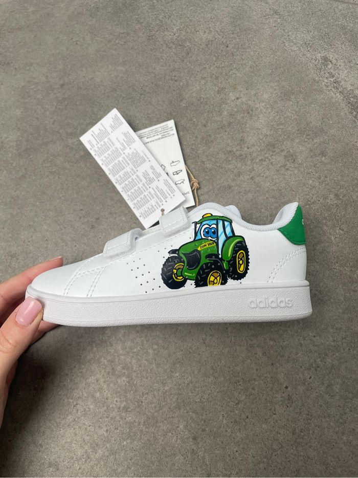 Basket adidas tracteur john deer