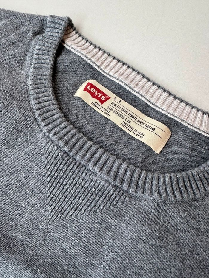 Pull Lévis gris taille L très bon état - photo numéro 4