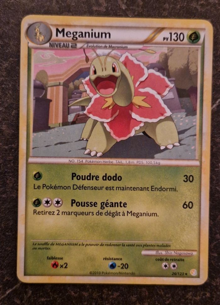 Carte pokémon meganium 130 pv rare en excellent état