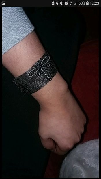 sublime bracelet la mode est a vous  neuf 😍