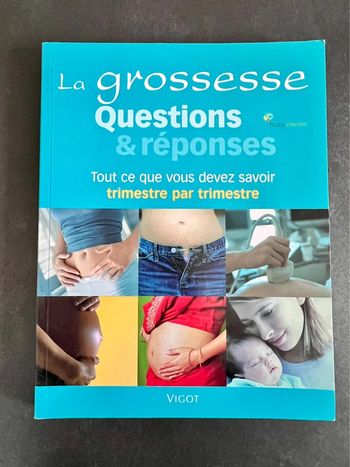 Livre grossesse et guide bébé