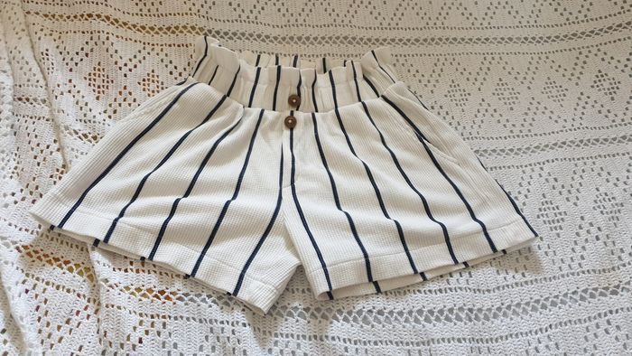 Short 10 ans