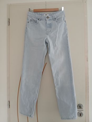 Jean BZB Taille 32 coupe relaxed 