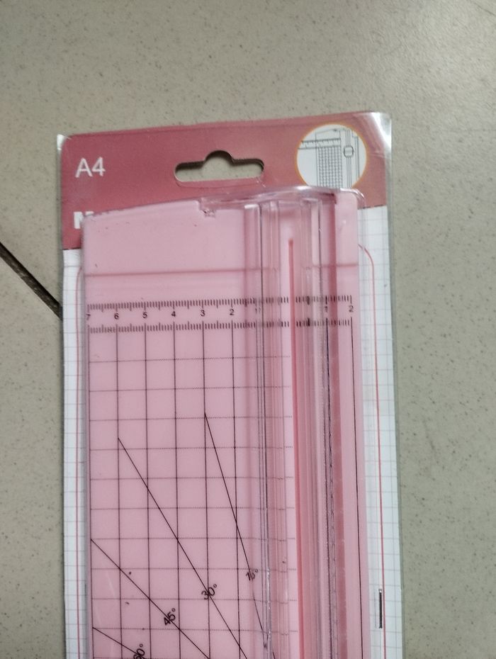 🎀 Massicot Rose A4 - Parfait pour DIY, Scrapbooking & Bureautique ! ✂️✨ - photo numéro 2