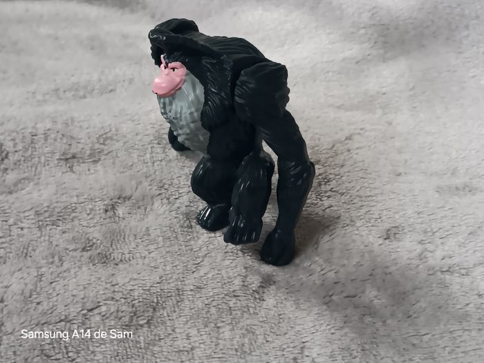 Figurine capitaine gutt age de glace 4 macdonald fox 2012 - photo numéro 4