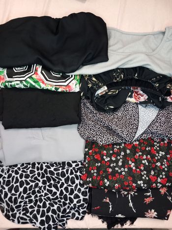 #6 Lot femme 10 pièces – 5 crop tops + 5 blouses – taille S/M