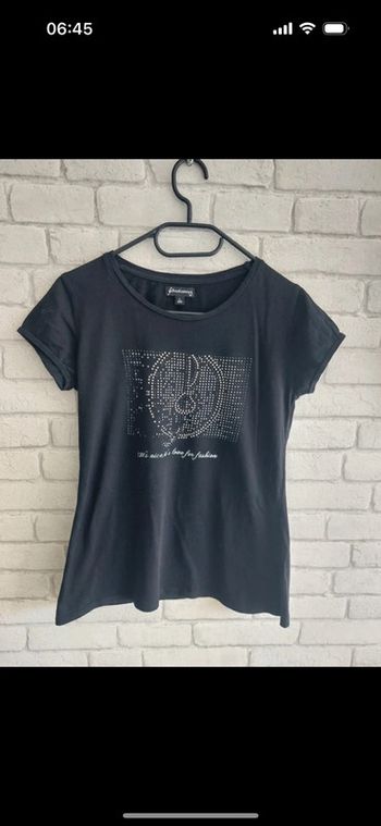 Tee shirt Stradivarius taille L