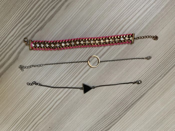 Lot de 3 bracelets fantaisie neufs