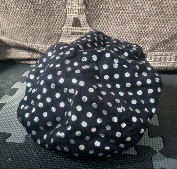 Casquette béret noir à pois argenté style vintage - photo numéro 5