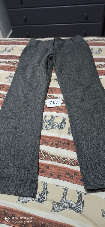 Pantalon en tweed t. 40