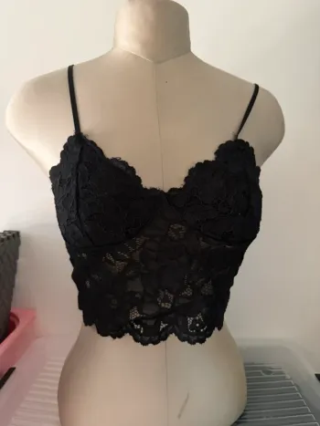 Top bustier en dentelle noir - Zara (Taille L)