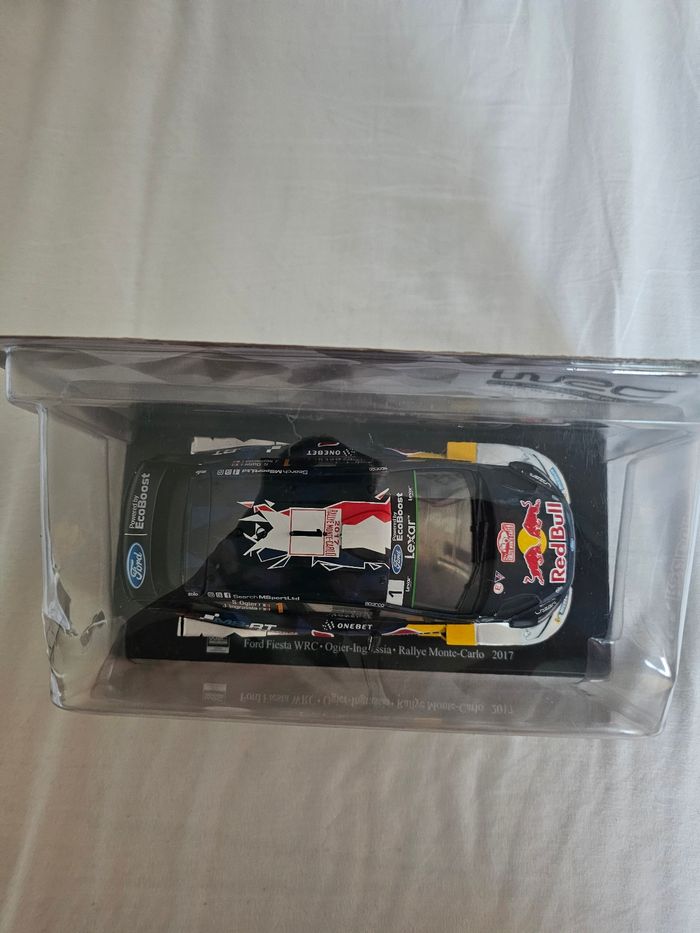 Voiture de collection neuve sous blister - photo numéro 2