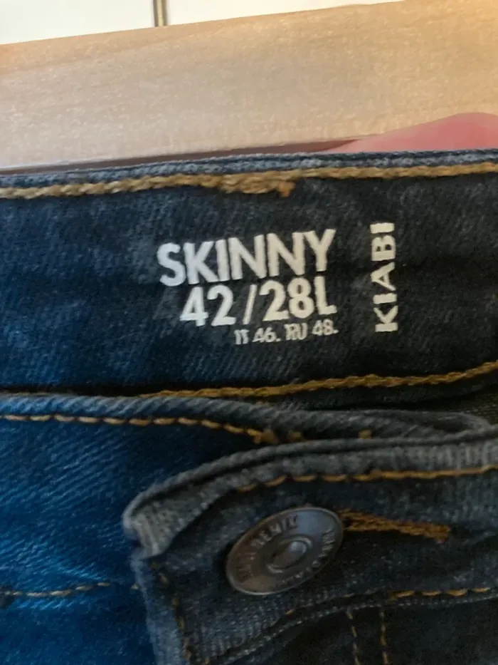 Jean skinny Kiabi longueur 7/8 (28) taille 42 - photo numéro 9