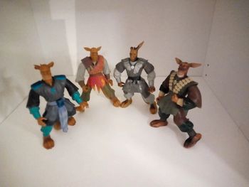 Figurines Magic warriors par 4