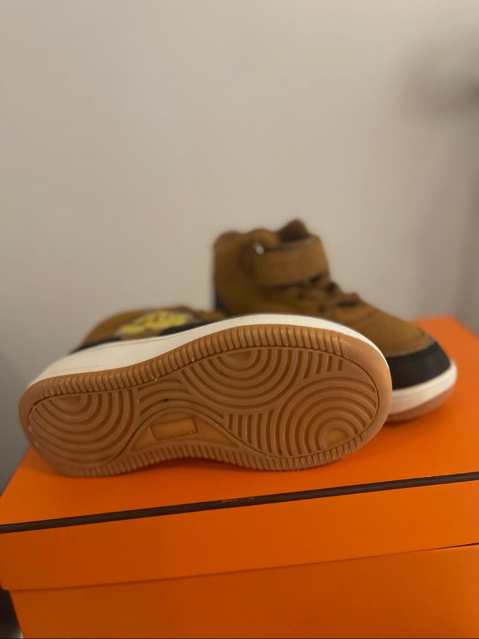 Chaussure Pokémon - photo numéro 2