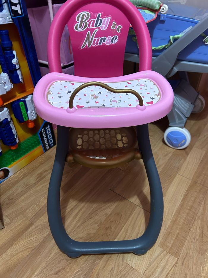 Chaise haute poupée