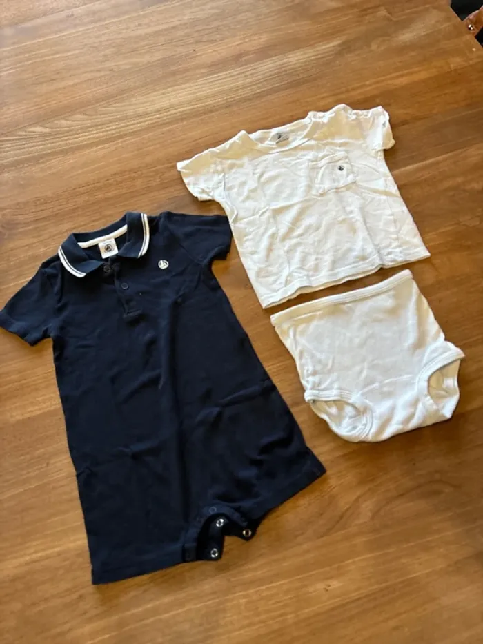 Lot vêtement été 12 mois petit bateau