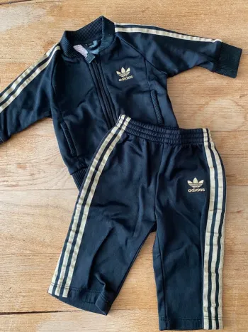 Survêtement Adidas