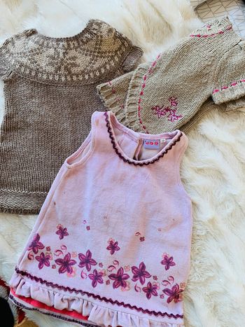 Lot de 2 robes et gilet 6 mois