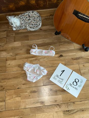 Joli petit bikini motifs glacés très bon état TAO 18mois/81cm