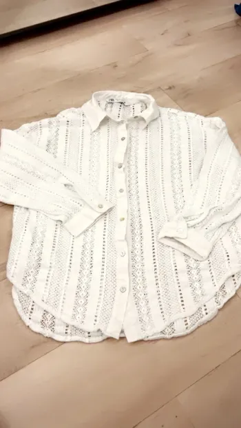 Chemise Zara blanche taille M porter 1 fois