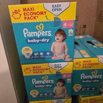 2 cartons Pampers baby-dry dry  tailles 4