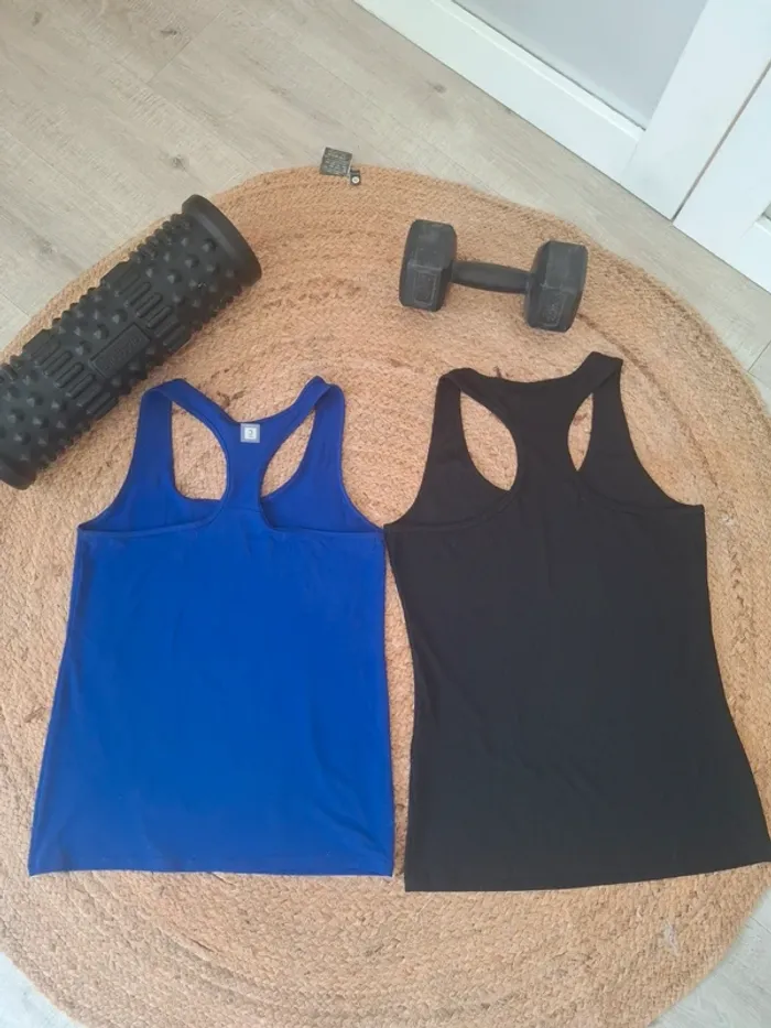 Lot de 2 débardeurs de sport T 40/42 - photo numéro 11