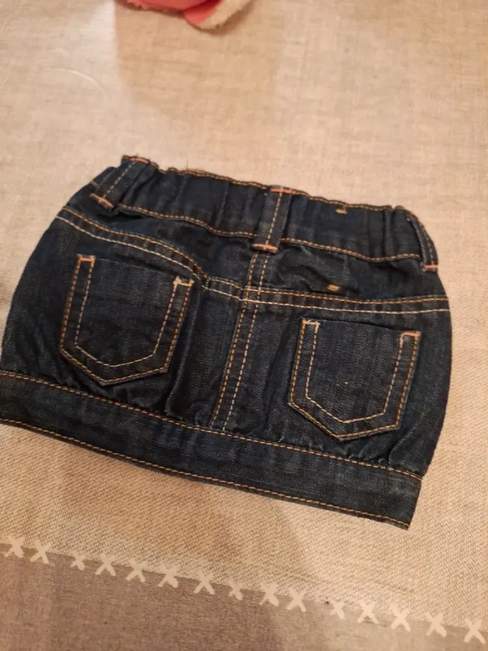 Jupe jeans neuve - photo numéro 3