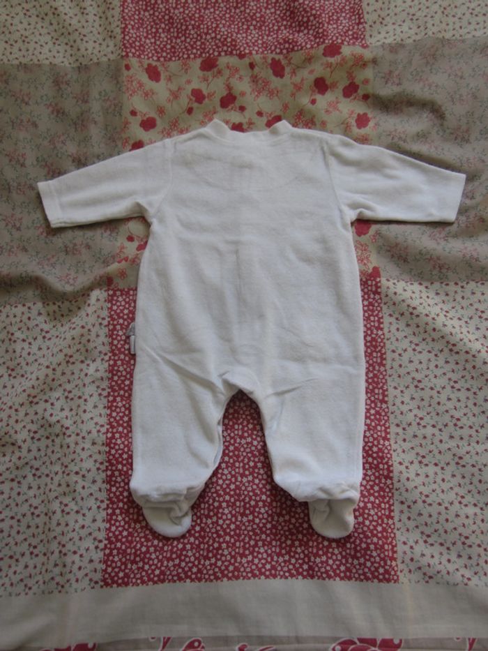 Pyjama velours blanc Winnie l'Ourson 3 mois - photo numéro 2