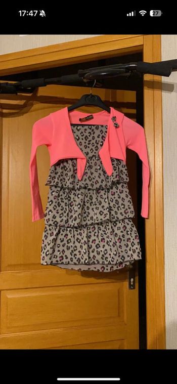 Robe 8 ans