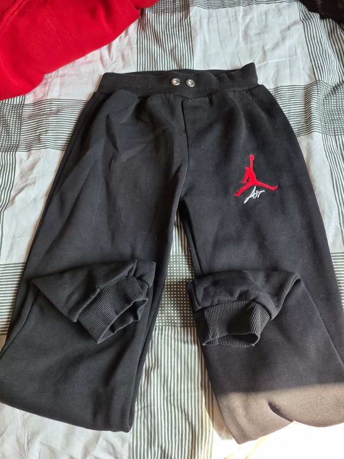Ensemble jogging 14 ans - photo numéro 2