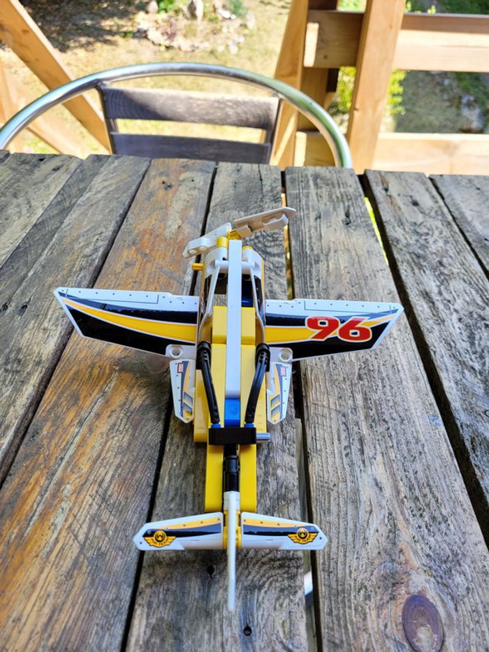Lego technic 42044 L'avion de chasse 🛩 acrobatique, 2 modèles en 1 boîte, complet+boîte+notices - photo numéro 6