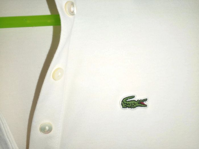 Robe polo lacoste rouge et blanche taille 36 - photo numéro 3