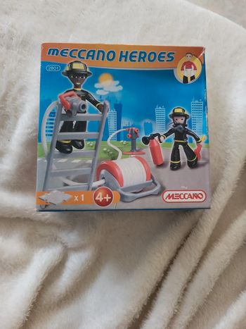 Superbe jeu Mécano.