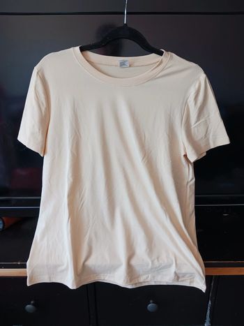 Tshirt beige Taille L40