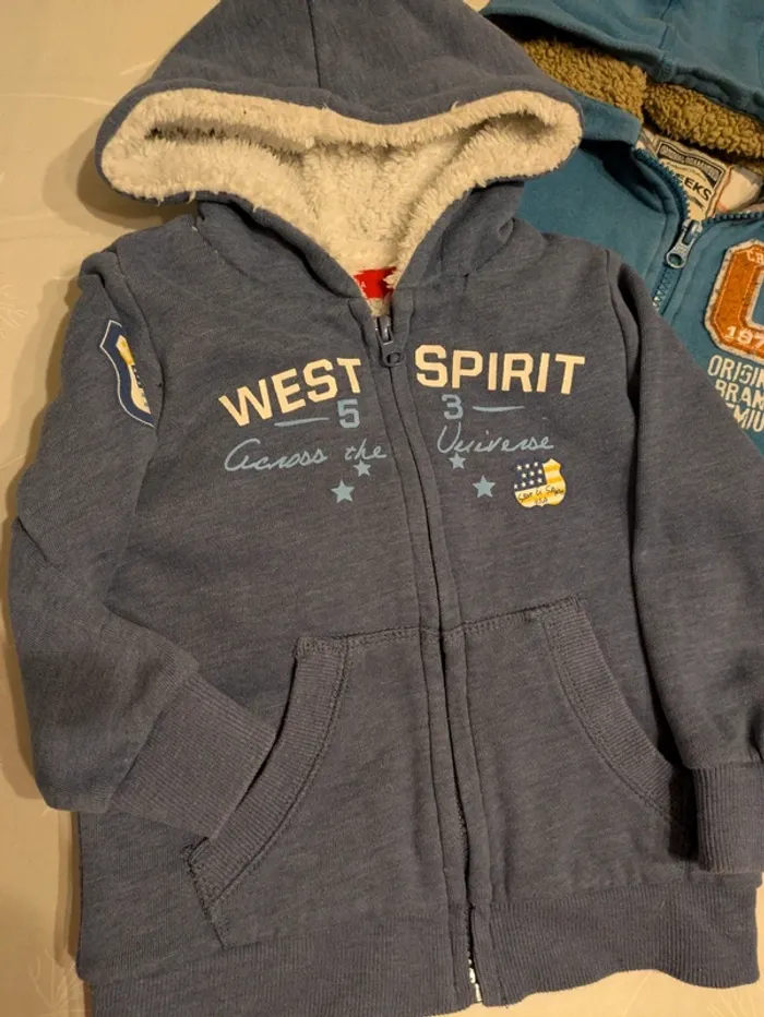 Lot de 2 sweats / vestes garçon 3 ans - photo numéro 3