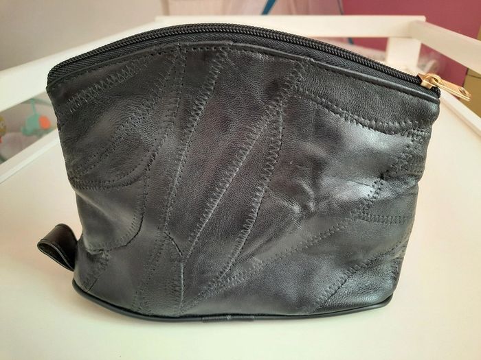 Pochette noir
