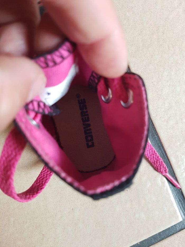 Converse - photo numéro 4