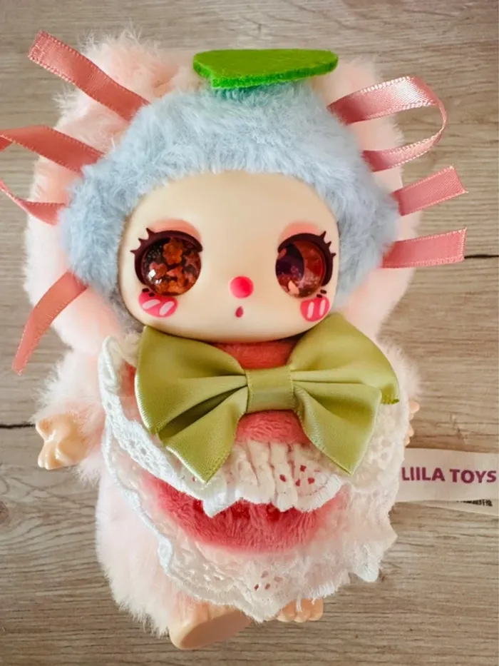 🍑Poupée de collection Liila’s Chef Kitten – Modèle White Peach Jam Donut - photo numéro 4