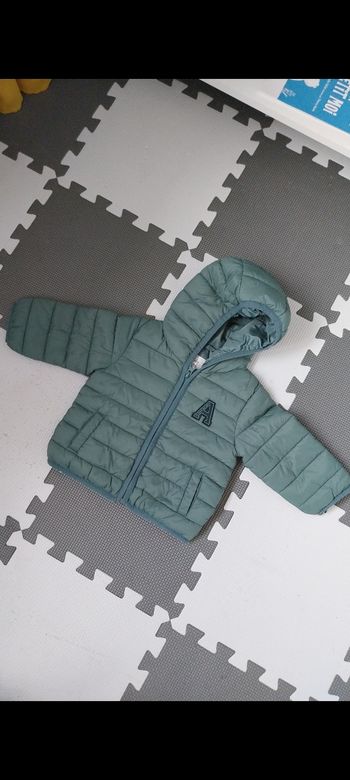 Doudoune taille 6 mois