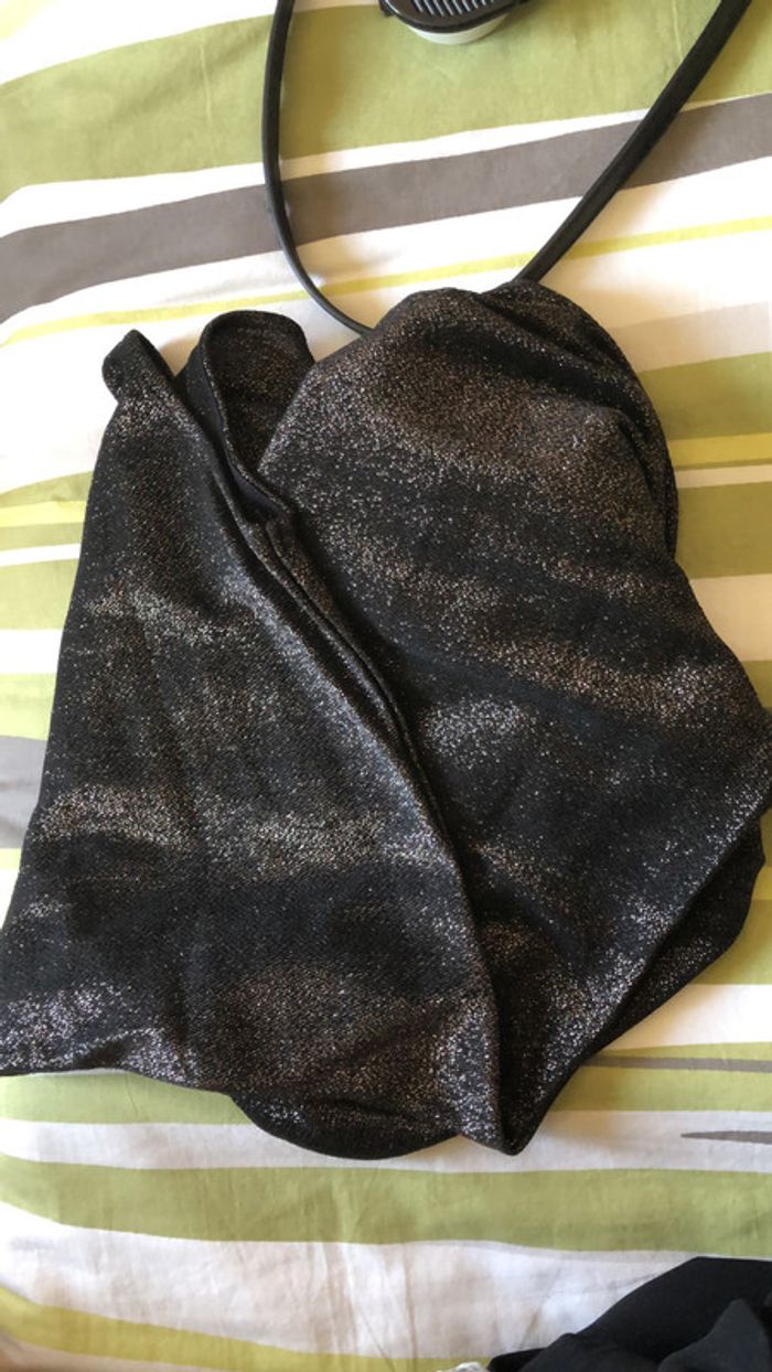 Robe de soirée brillante - photo numéro 3