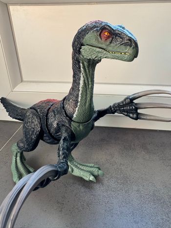 Dinosaure therizinosaurus